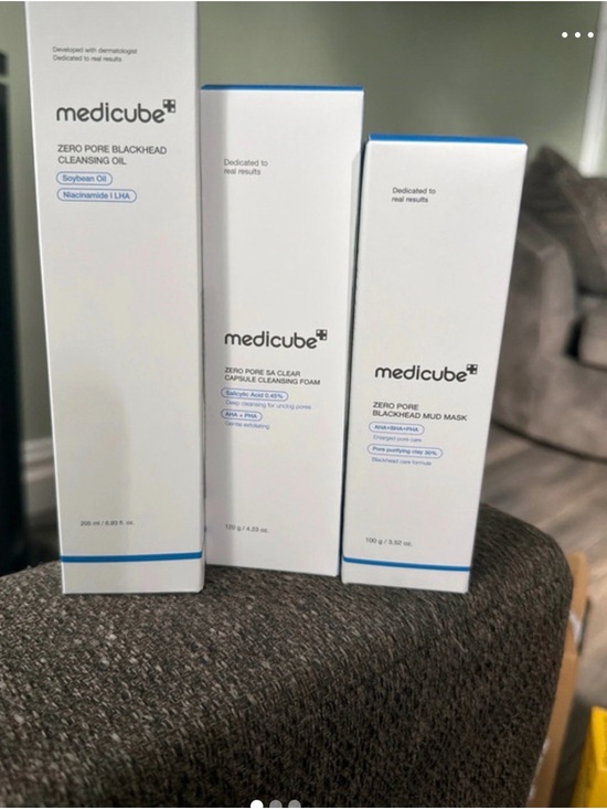 Medicube Other - Medicube Zero Pore Cleansing & Mask Set — White